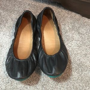 Tieks size 9 black ballet flats